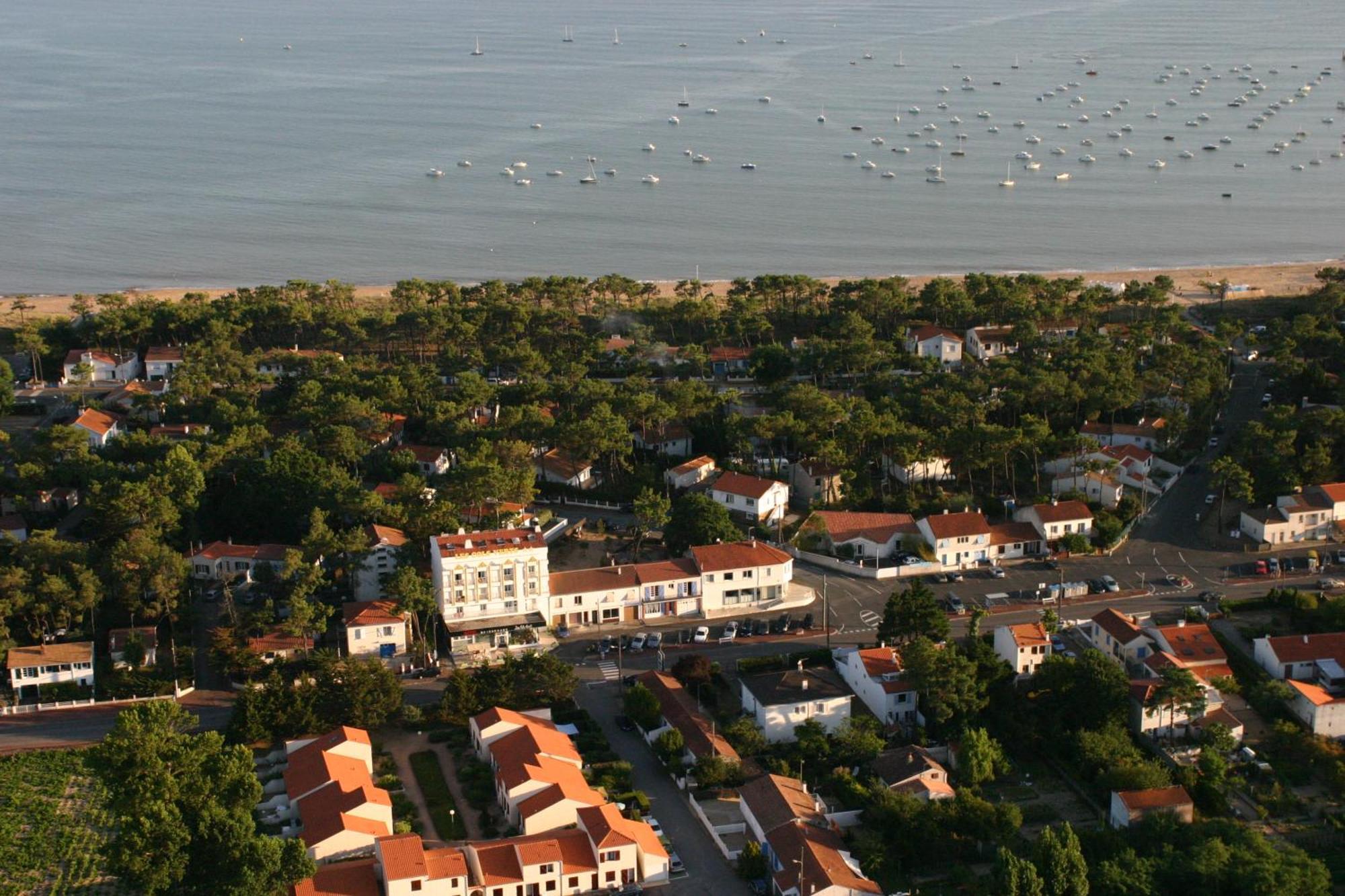 Logis Les Cols Verts La Tranche-sur-Mer Dış mekan fotoğraf