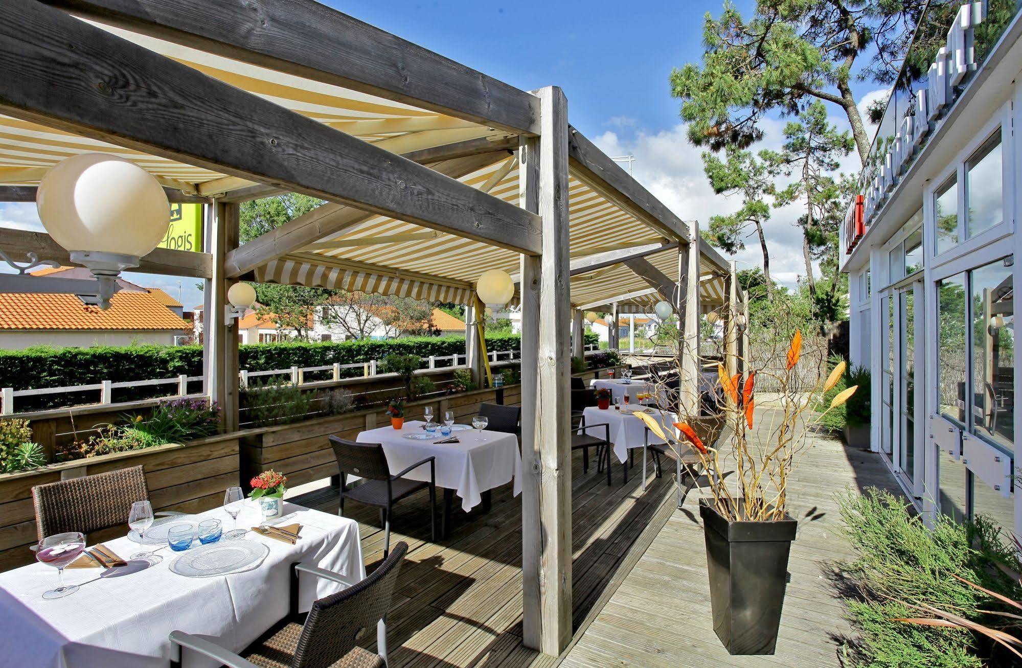 Logis Les Cols Verts La Tranche-sur-Mer Dış mekan fotoğraf